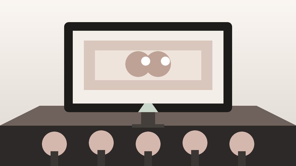 결혼식 식전영상 연애 서사 문구를 사진 사이에 배치한 화면